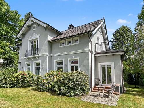 Foto - Haus zum Kaufen in Trittau 1.075.000,00 € 250 m²