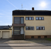 Haus zum Kaufen in Reute 630.000,00 € 216 m²