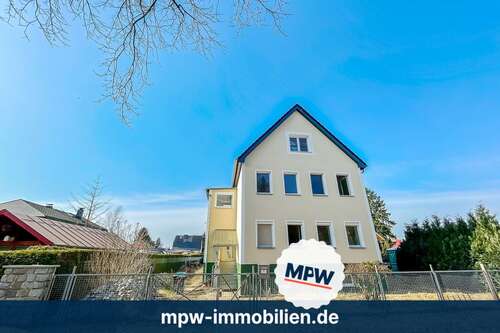 Foto - Haus zum Kaufen in Fredersdorf-Vogelsdorf 599.000,00 € 190 m²