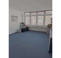 Büro in Hamburg 750,00 € 36 m² - 750,00&nbsp;EUR Kaltmiete, ca.&nbsp; 36,00&nbsp;m&sup2; in Hamburg (PLZ: 20459)