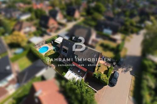 Foto - Haus zum Kaufen in Norderstedt 669.000,00 € 163.62 m²
