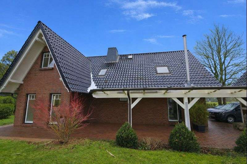 Foto - Haus zum Kaufen in Neuenkirchen 429.000,00 € 250 m²