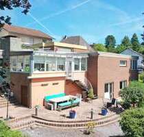 Haus zum Kaufen in Porta Westfalica 415.000,00 € 322 m²