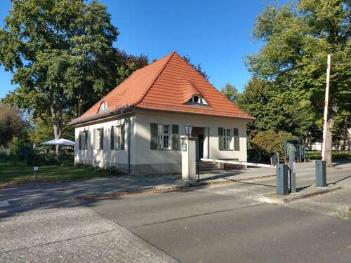 Foto - Büro in Buch 1.320,00 € 66 m² - 1.320,00&nbsp;EUR Kaltmiete, ca.&nbsp; 66,00&nbsp;m&sup2;