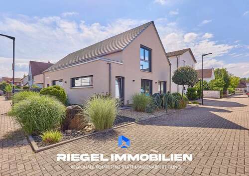 Foto - Haus zum Kaufen in Lingenfeld 765.000,00 € 150 m²