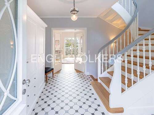Foto - Haus zum Kaufen in Bad Homburg 2.950.000,00 € 299 m²