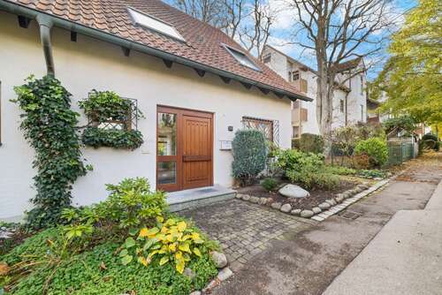 Foto - Haus zum Kaufen in Neusäß 795.000,00 € 153 m²
