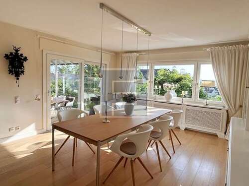 Foto - Haus zum Kaufen in Wilnsdorf 625.000,00 € 184 m²