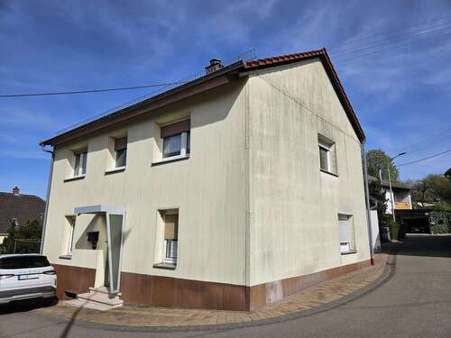Foto - Haus zum Kaufen in Rheinland-Pfalz - Stahlberg 120.000,00 € 120 m²