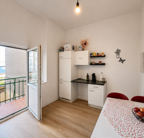 Wohnung zum Kaufen in Düsseldorf 205.000,00 € 56.89 m²