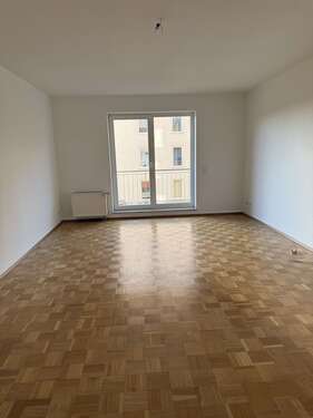 Foto - Wohnung zum Mieten in Magdeburg 660,00 € 87.91 m²