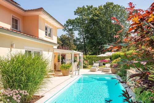 Foto - Haus zum Kaufen in Falkensee-Finkenkrug 1.499.990,00 € 215 m²