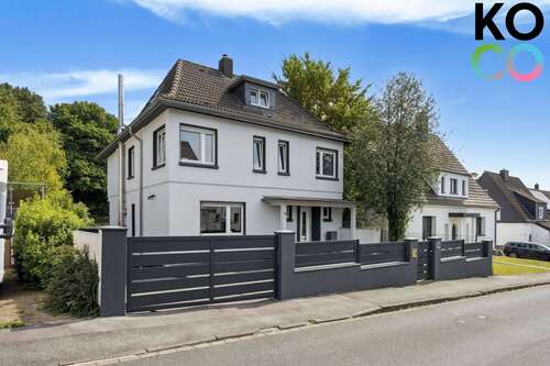 Foto - Haus zum Kaufen in Haan 949.000,00 € 322 m²