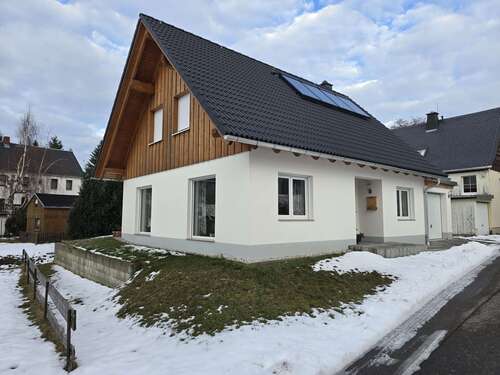 Foto - Haus zum Kaufen in Hartmannsdorf-Reichenau 295.000,00 € 114.41 m²