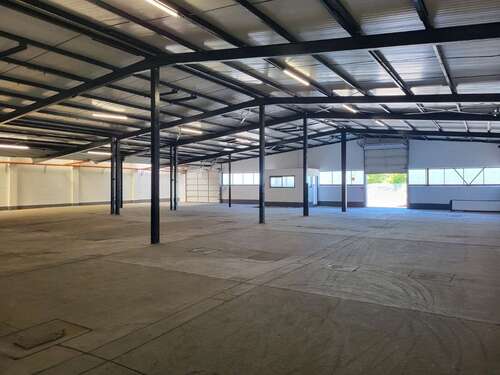 Foto - Halle in Schleswig 3.027,50 € 865 m²