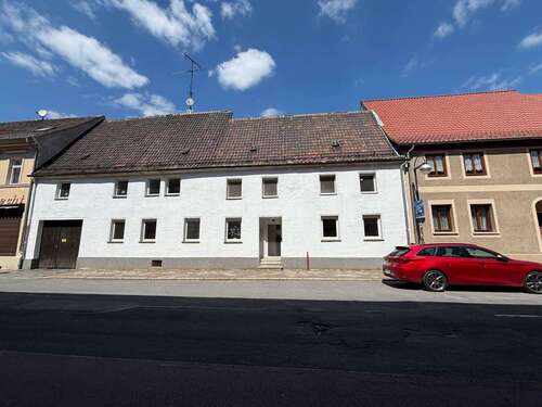 Foto - Haus zum Mieten in Zörbig 1.200,00 € 294 m²