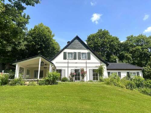 Foto - Wohnung zum Mieten in Eiterfeld 1.995,00 € 178 m²