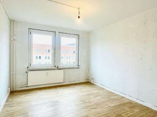 Foto - Wohnung zum Mieten in Freital 277,47 € 47.43 m²