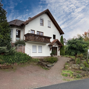 Foto - Haus zum Kaufen in Frammersbach 393.000,00 € 185 m²