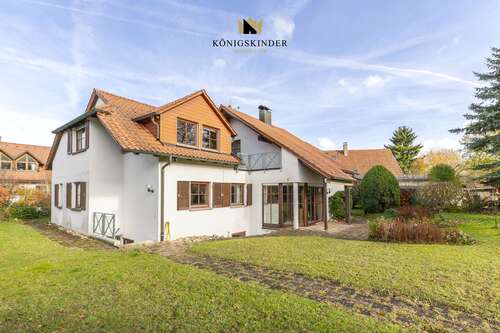 Foto - Haus zum Kaufen in Althengstett Neuhengstett 850.000,00 € 210 m²