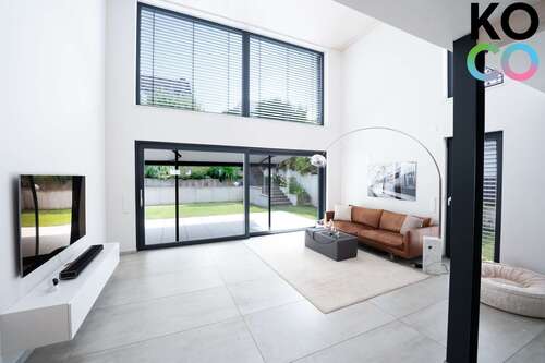 Foto - Haus zum Kaufen in Solingen 939.000,00 € 159.28 m²