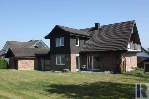 Foto - Haus zum Kaufen in Roßbach , Westerw 375.000,00 € 230 m²