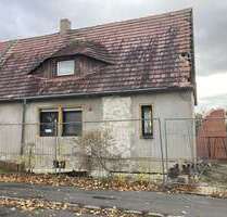 Haus zum Kaufen in Zwenkau 180.000,00 € 133 m²