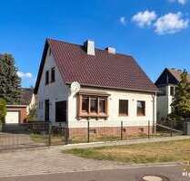 Haus zum Kaufen in Roitzsch 250.000,00 € 102.4 m²