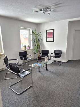 Foto - Büro in Lugau 650,00 € 120 m² - 650,00&nbsp;EUR Kaltmiete, ca.&nbsp; 120,00&nbsp;m&sup2;