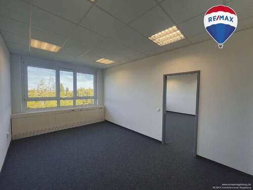 Foto - Büro in Magdeburg 451,71 € 47.35 m²