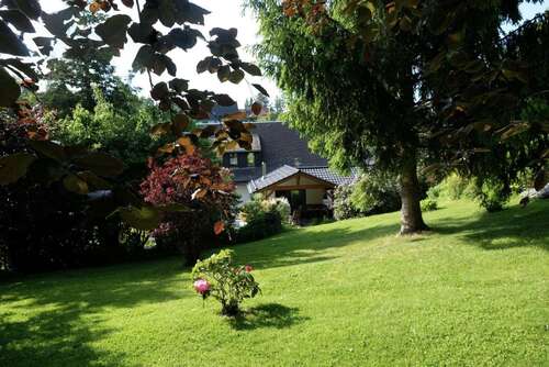 Foto - Haus zum Kaufen in Claußnitz 370.000,00 € 242 m²