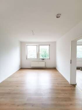 Foto - Wohnung zum Mieten in Hettstedt 305,00 € 43 m²