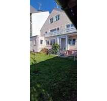 Haus zum Kaufen in Langen 1.350.000,00 € 353 m²