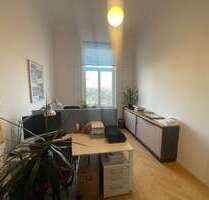 Büro in Köln 390,00 € 26 m² - 390,00&nbsp;EUR Kaltmiete, ca.&nbsp; 26,00&nbsp;m&sup2; in Köln (PLZ: 50668)