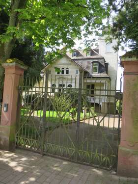 Foto - Haus zum Kaufen in Kronberg 3.790.000,00 € 345 m²