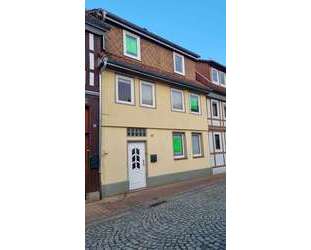Haus zum Kaufen in Bad Salzdetfurth 148.000,00 € 130 m²
