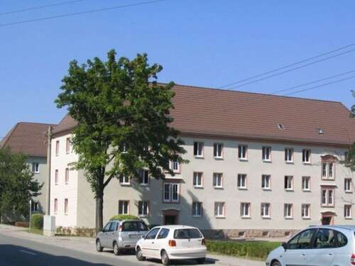 Foto - Wohnung zum Mieten in Oelsnitz 396,48 € 66.08 m²