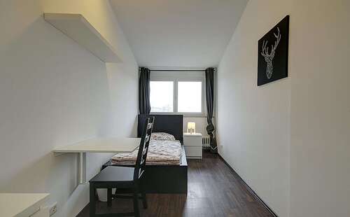 Foto - WG-Zimmer in Stuttgart 450,00 € 9 m²