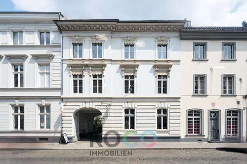 Foto - Haus zum Kaufen in Düsseldorf Carlstadt 1.800.000,00 € 176 m²
