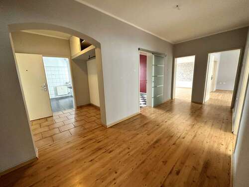 Foto - Wohnung zum Mieten in Gelsenkirchen 871,00 € 130 m²
