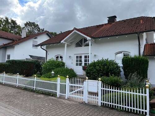 Foto - Haus zum Kaufen in Bad Schönborn 829.000,00 € 186 m²