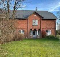 Haus zum Kaufen in Lentföhrden 749.000,00 € 254.07 m²