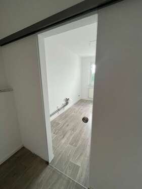 Foto - Wohnung zum Mieten in Glauchau 410,00 € 66.82 m²