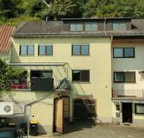 Haus zum Kaufen in Eltville am Rhein 680.000,00 € 310 m²