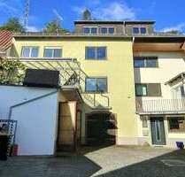 Haus zum Kaufen in Eltville am Rhein 590.000,00 € 310 m²