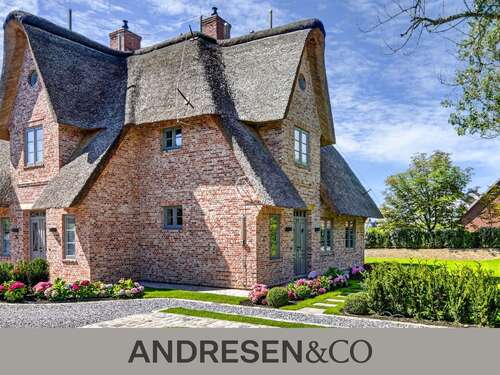 Foto - Haus zum Kaufen in Wenningstedt-Braderup (Sylt) 3.150.000,00 € 162.43 m²