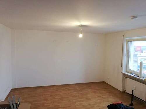 Foto - Wohnung zum Mieten in Neutraubling 325,00 € 25 m²