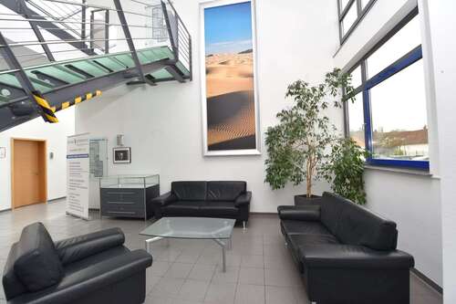 Foto - Büro in Solms 300,00 € 36 m² - 300,00&nbsp;EUR Kaltmiete, ca.&nbsp; 36,00&nbsp;m&sup2;
