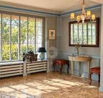 Haus zum Kaufen in Hamburg Wellingsbüttel 1.850.000,00 € 230 m²