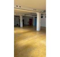 Halle in Neustadt bei Coburg 450,00 € 110 m²